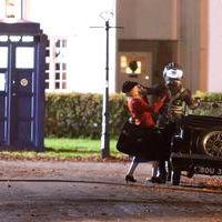 Matt Smith as Doctor Who filming the Christmas Special | Picture 87434